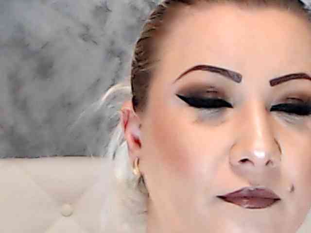 ClaudieTaylon webcam