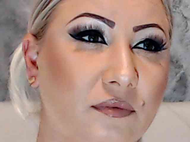 ClaudieTaylon webcam