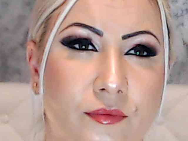 ClaudieTaylon ClaudieTaylon