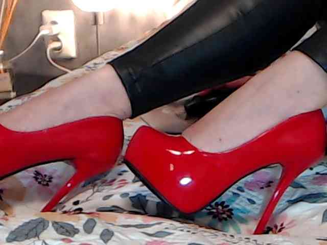 ClaudieTaylon webcam