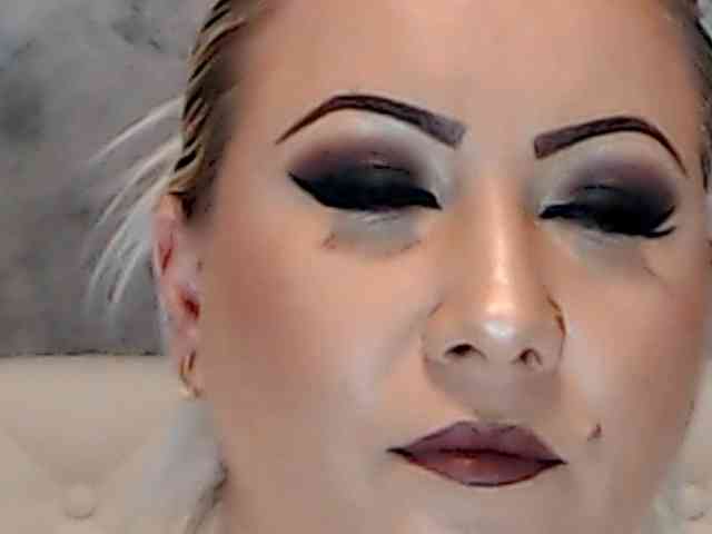 ClaudieTaylon webcam