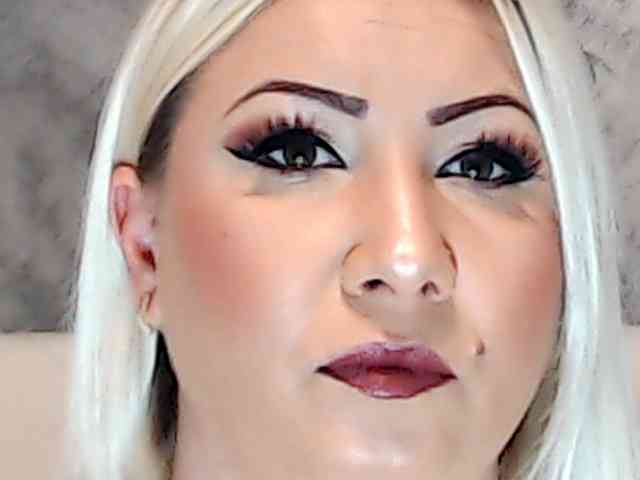 ClaudieTaylon webcam