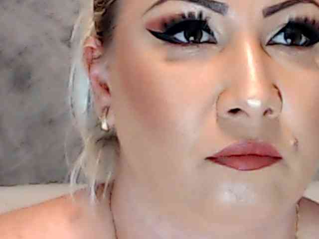 ClaudieTaylon webcam