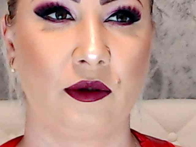 ClaudieTaylon webcam