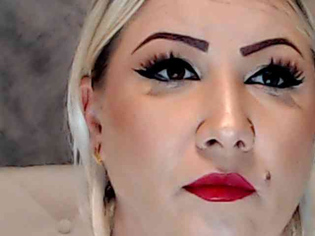 ClaudieTaylon webcam