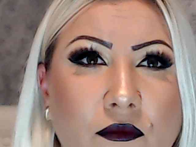 ClaudieTaylon webcam