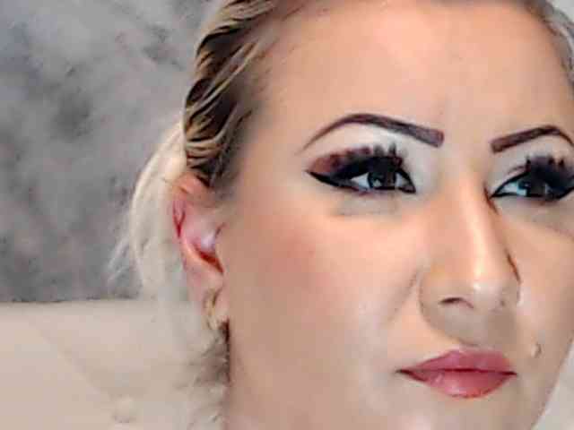 ClaudieTaylon webcam