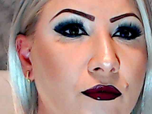 ClaudieTaylon webcam