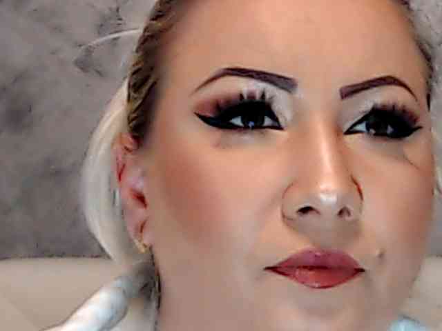 ClaudieTaylon webcam