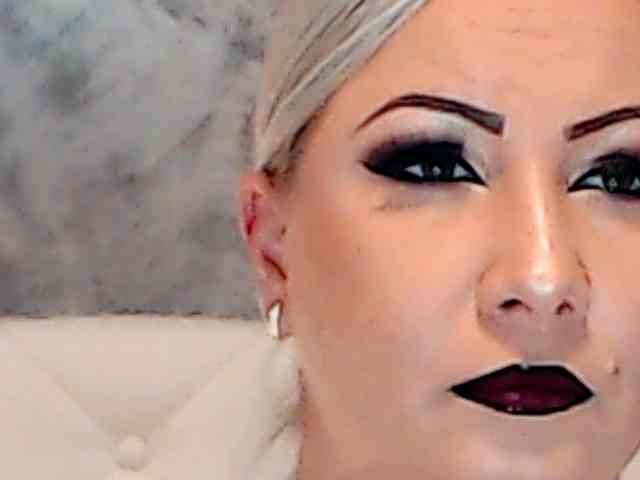 ClaudieTaylon webcam