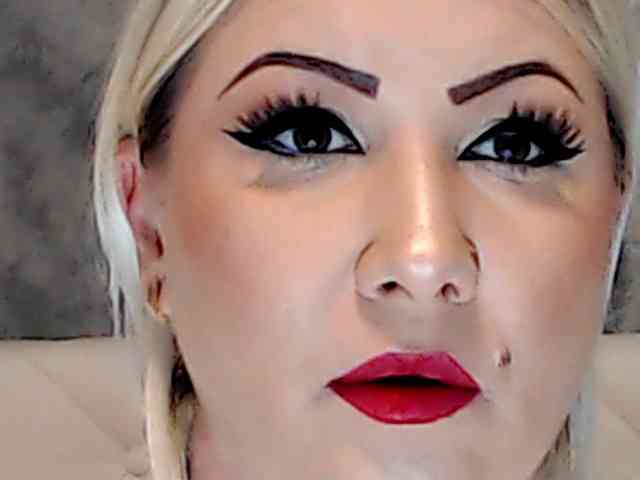 ClaudieTaylon Live Webcam on BongaCams