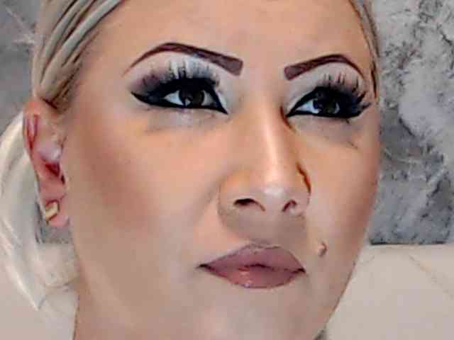 ClaudieTaylon webcam