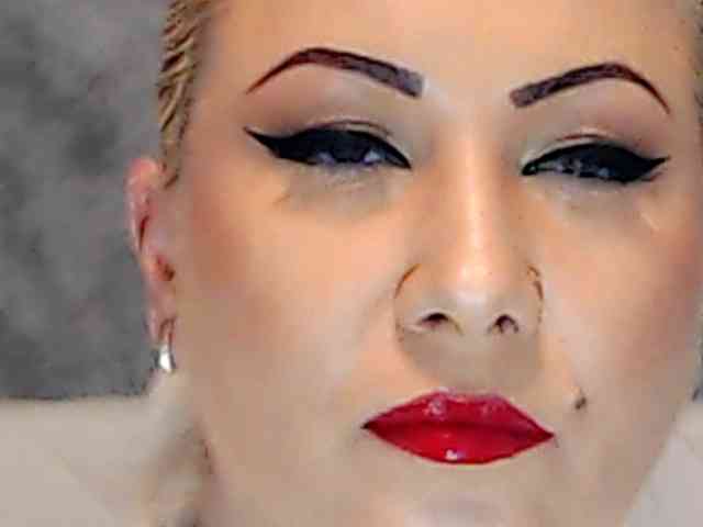 ClaudieTaylon webcam