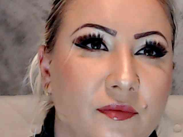 ClaudieTaylon webcam