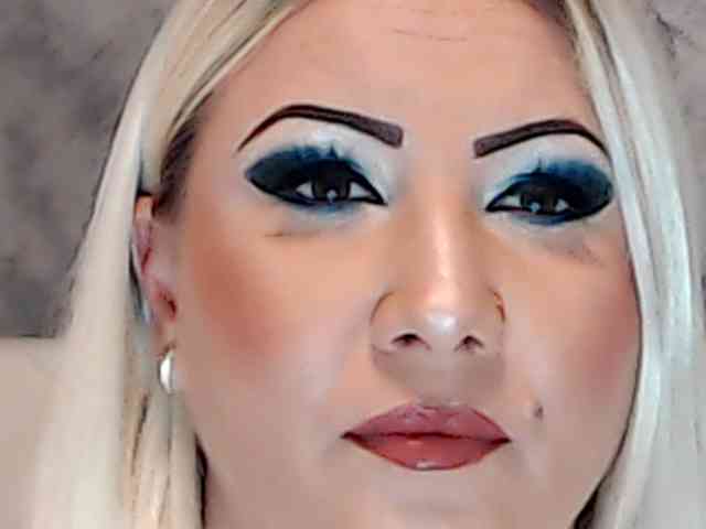 ClaudieTaylon webcam