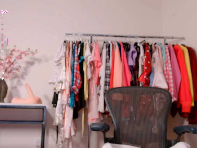 naughtytilly from BongaCams