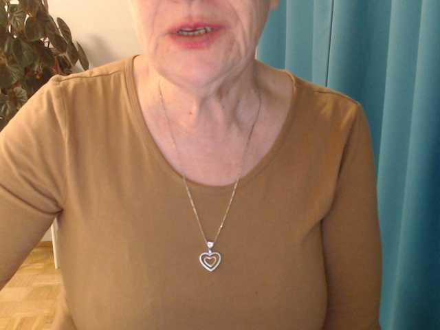 MadamSG's BongaCams show and profile