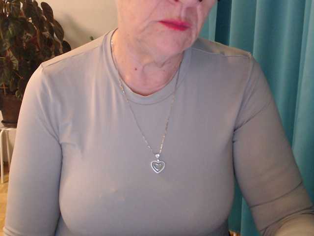 MadamSG's BongaCams show and profile