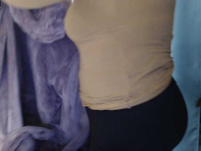 MadamSG's BongaCams show and profile