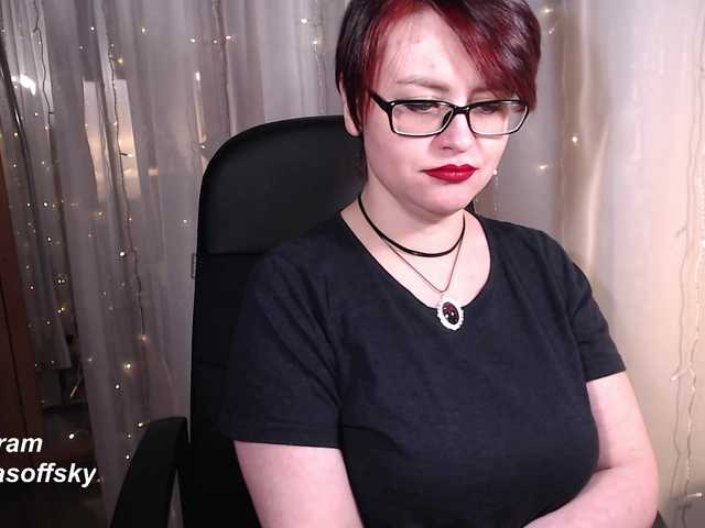 Karina-Cute's BongaCams show and profile