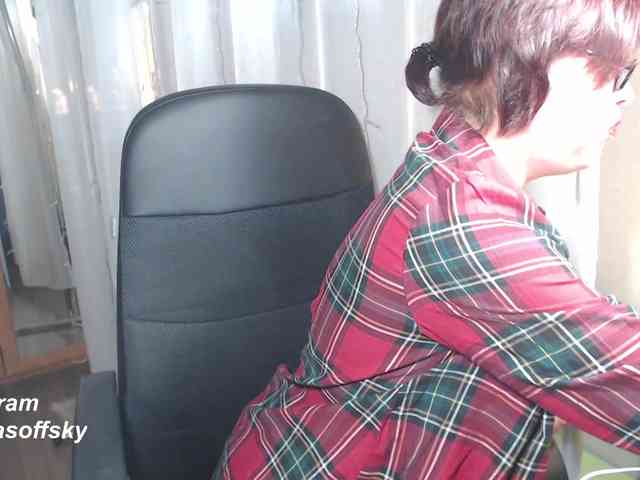 Karina-Cute Live Webcam on BongaCams