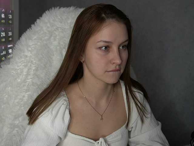 Golyboglazkaa's BongaCams show and profile