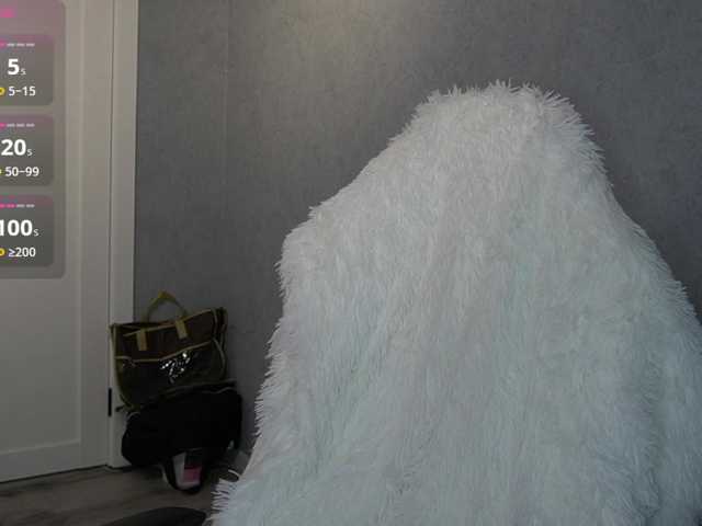 Golyboglazkaa's BongaCams show and profile