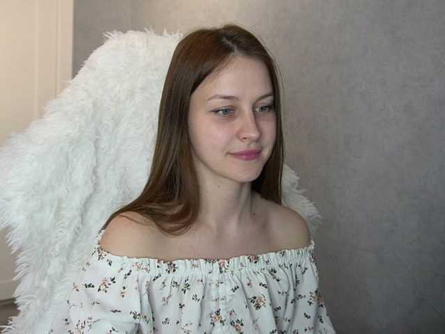 Golyboglazkaa's BongaCams show and profile