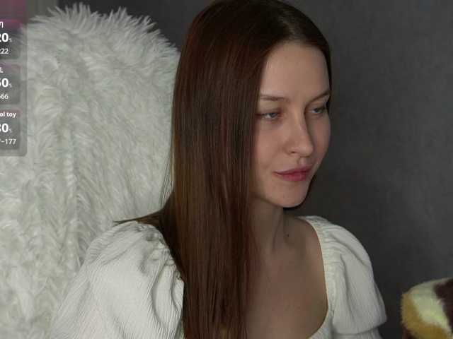 Golyboglazkaa's BongaCams show and profile