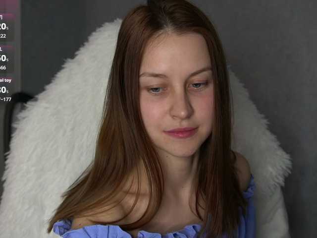 Golyboglazkaa's BongaCams show and profile