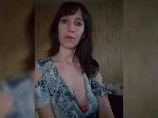 Oksana24rai webcam