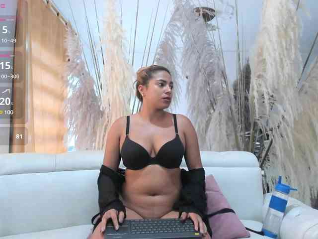 BonnieOwen webcam