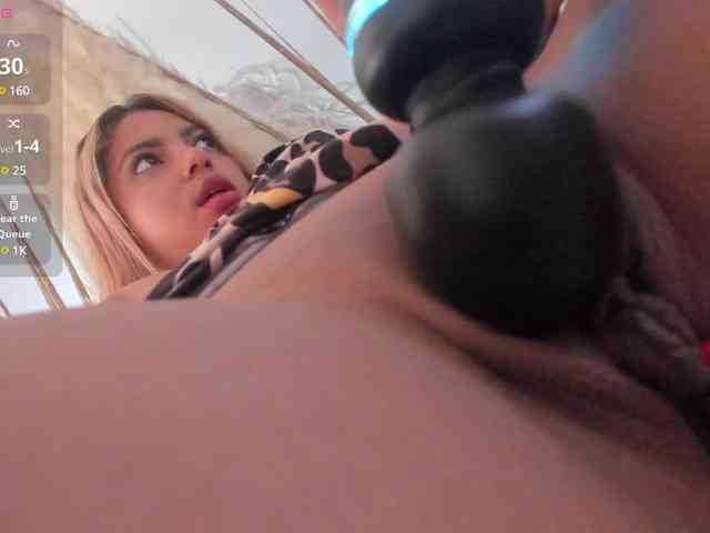 BonnieOwen Live Webcam on BongaCams