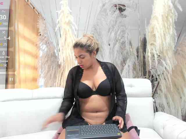 BonnieOwen webcam