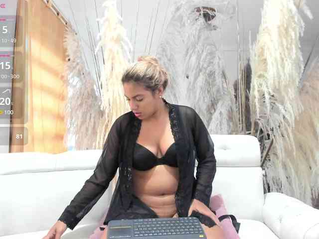 BonnieOwen webcam