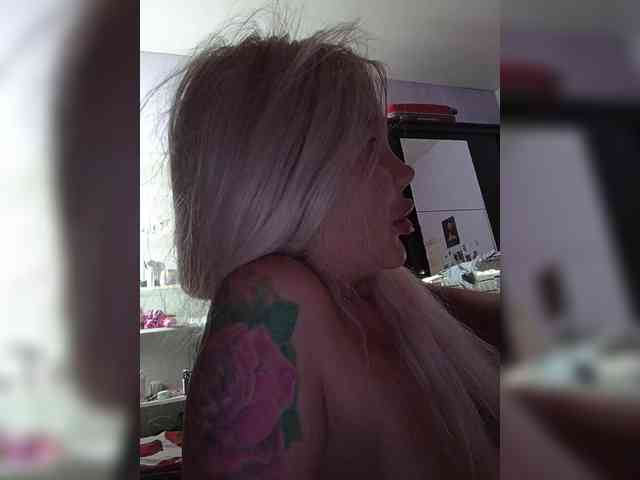 pink0811 webcam