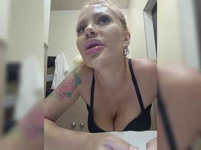 pink0811 webcam