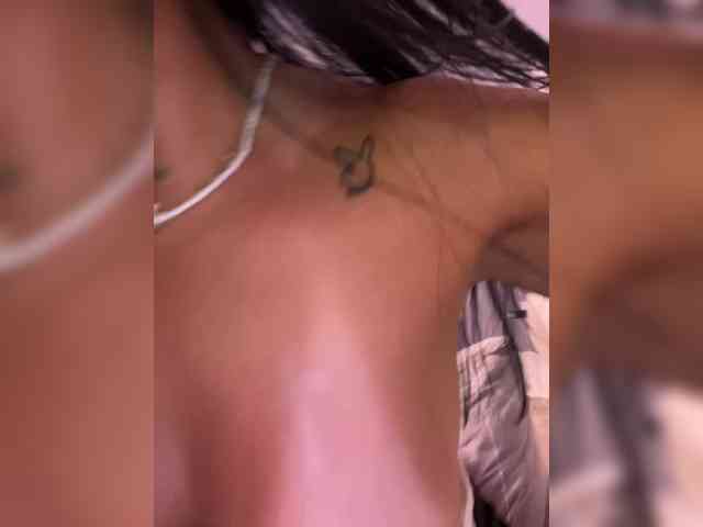 nude live chat LonelyNasty1