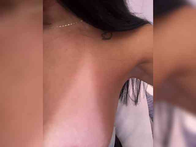 _Anasteisha_ webcam