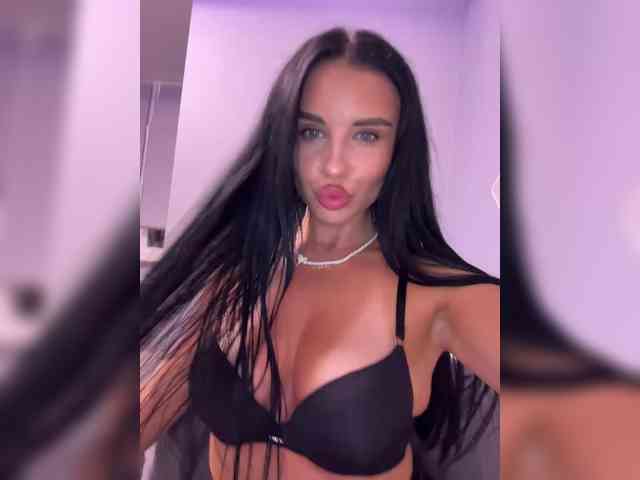 _Anasteisha_ webcam