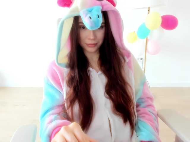 pokemeboy live cam profile