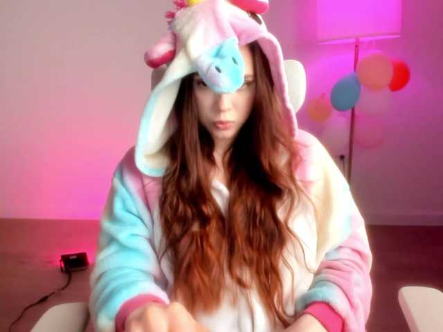 pokemeboy live cam profile