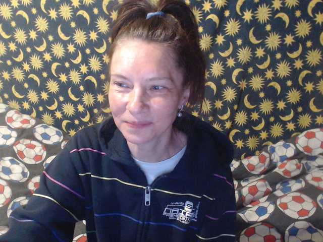 moon-energy's BongaCams show and profile