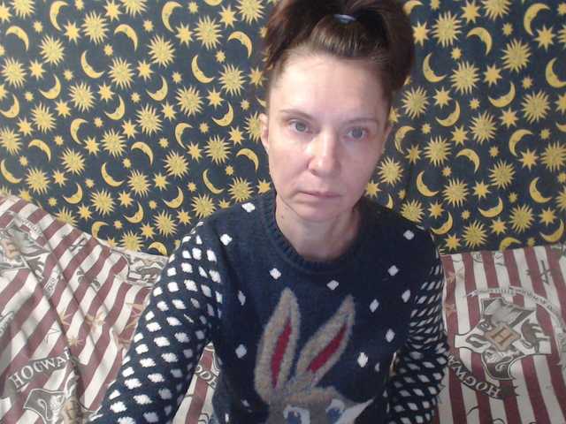 moon-energy's BongaCams show and profile