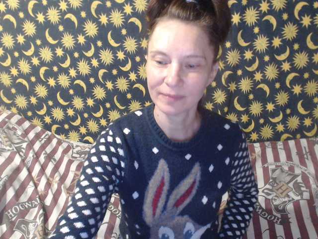 moon-energy's BongaCams show and profile