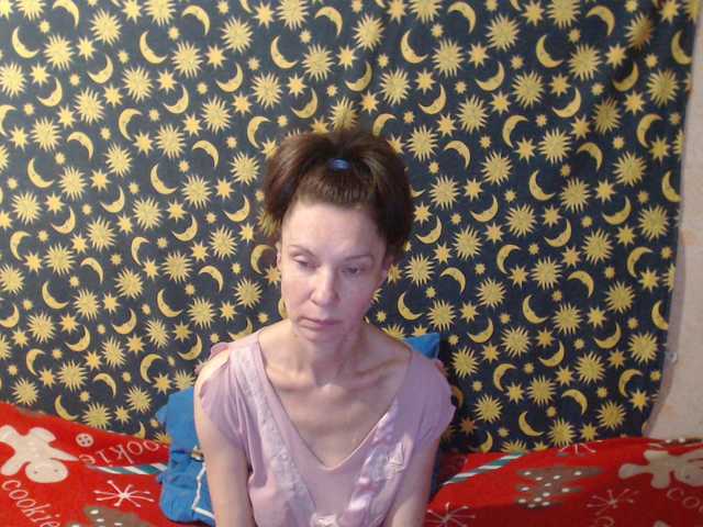 moon-energy's BongaCams show and profile