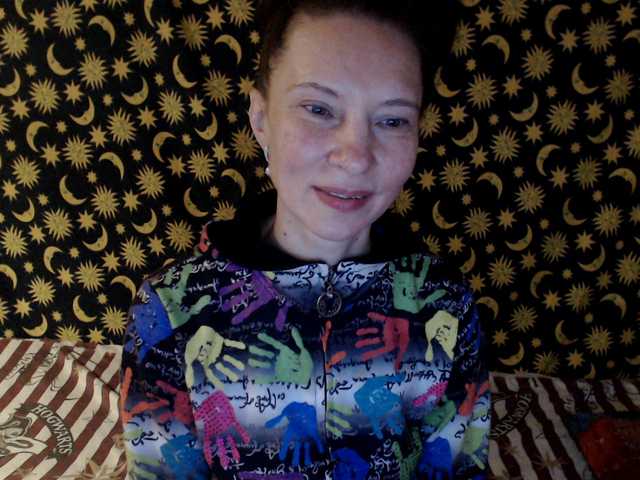 moon-energy's BongaCams show and profile