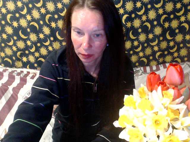 moon-energy's BongaCams show and profile