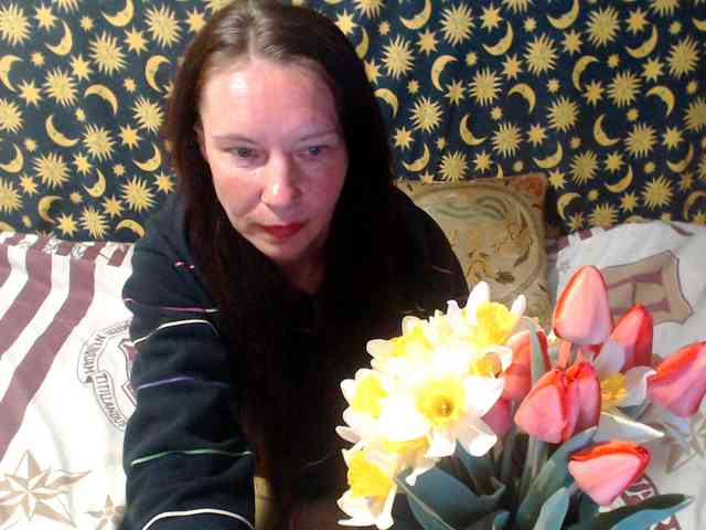 moon-energy Live Webcam on BongaCams