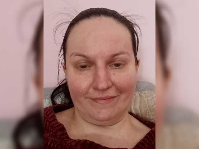 LadyAlma's BongaCams show and profile